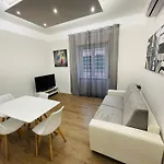Vatican Oasis Apartament